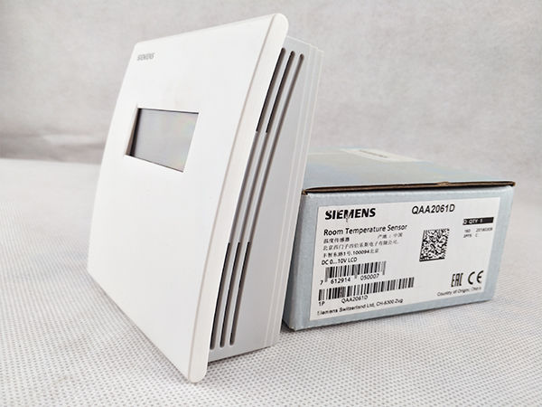 QAA2061D.jpg QAA2061D.jpg