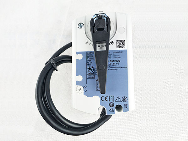 GLB141.9E.jpg GLB141.9E.jpg